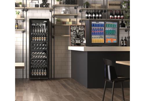 Ambientazione back bar 2 porte_sliding